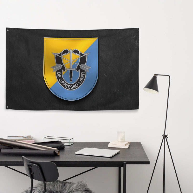 8th Special Forces Group (8th SFG) Beret Flash Flag