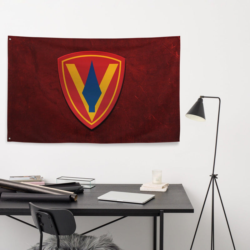 5th Marine Division Logo Red Flag
