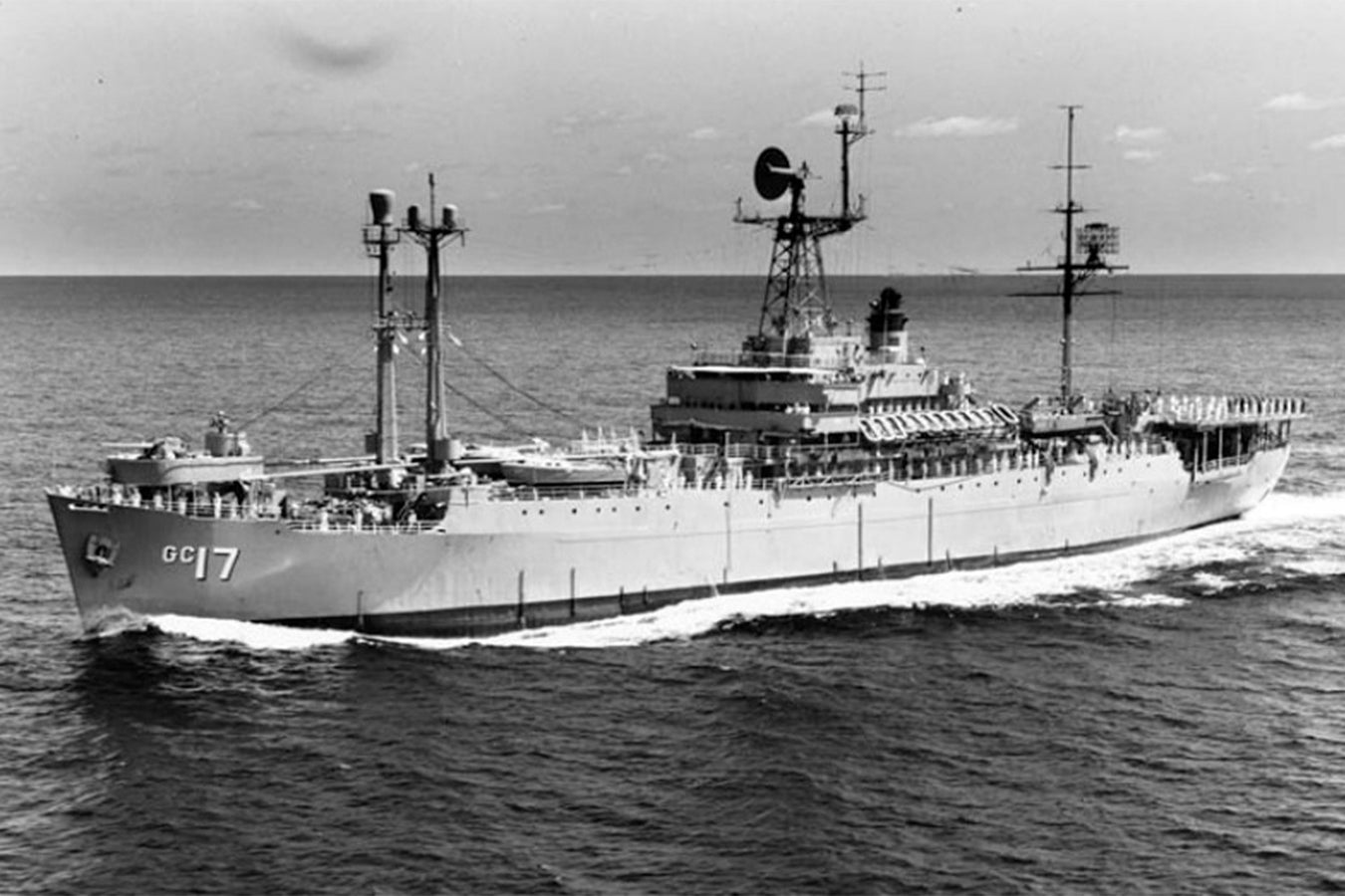 USS Taconic AGC-17