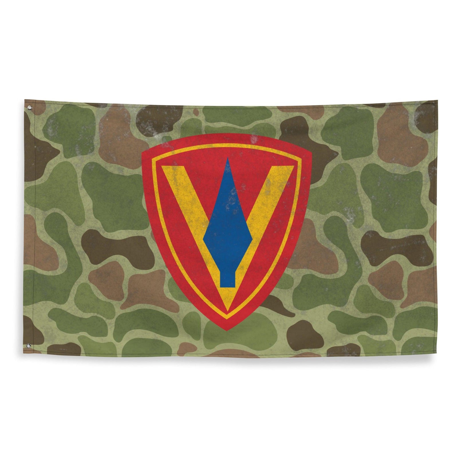 5th Marine Division Frog Skin Camo Wall Flag Tactically Acquired   