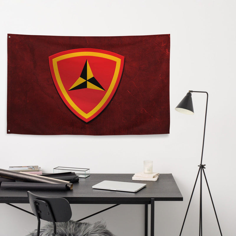 3rd Marine Division Logo Red Flag