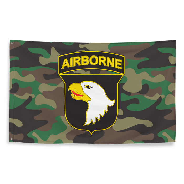 101st Airborne Division M81 Woodland Camo Flag Tactically Acquired   