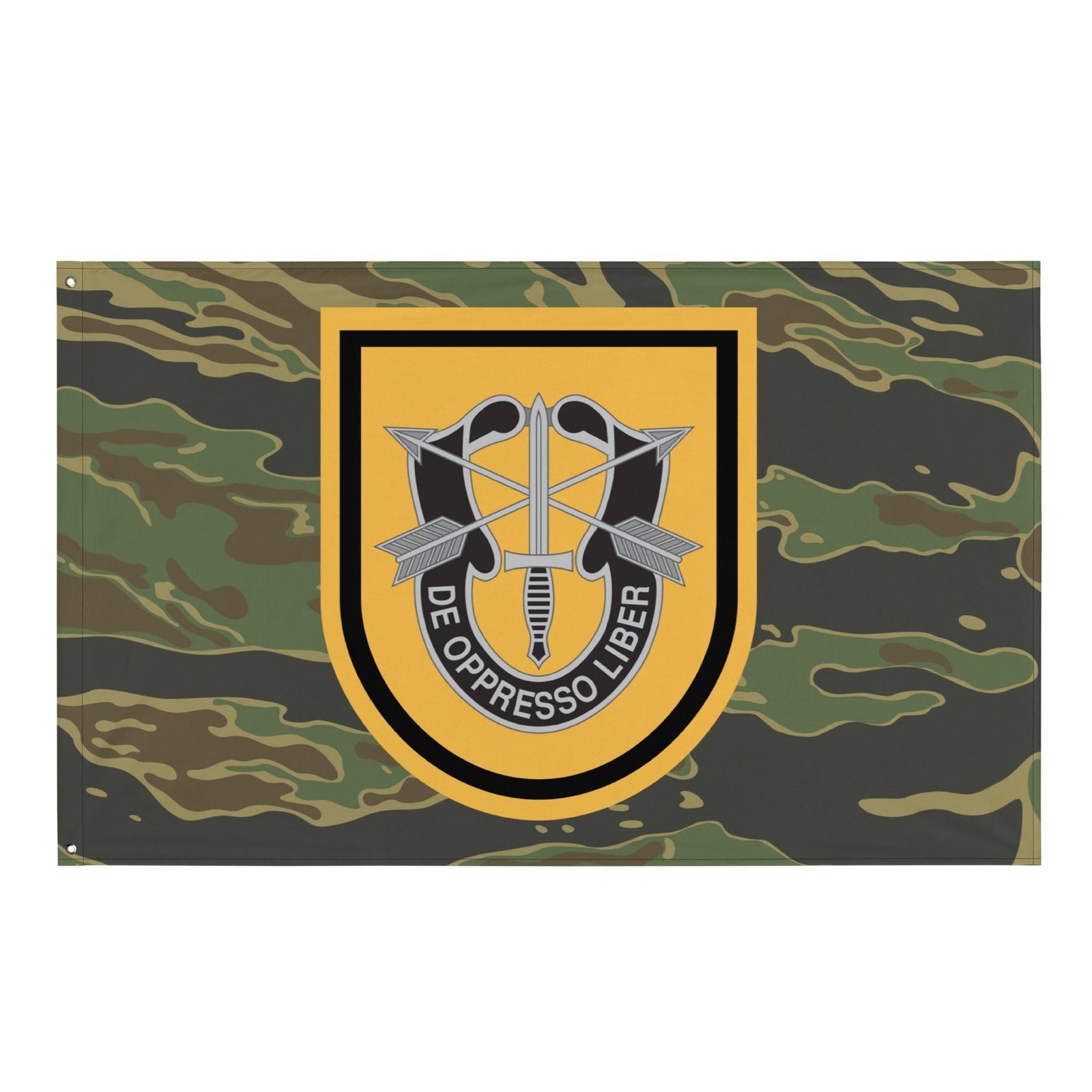 1st Special Forces Group (1st SFG) Tiger Stripe Camo Flag Tactically Acquired Default Title  