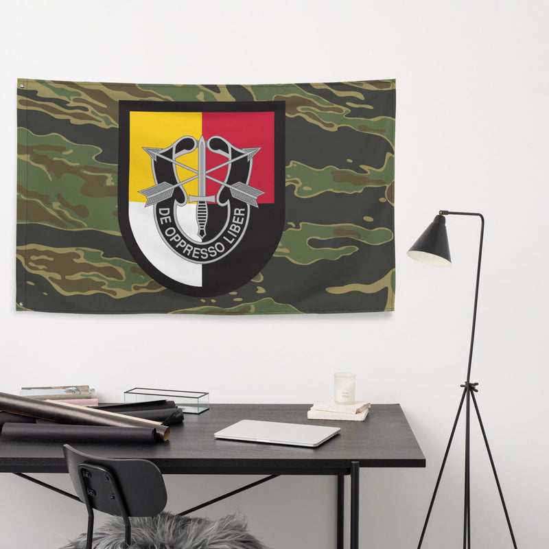 3rd Special Forces Group (3rd SFG) Tiger Stripe Camo Flag