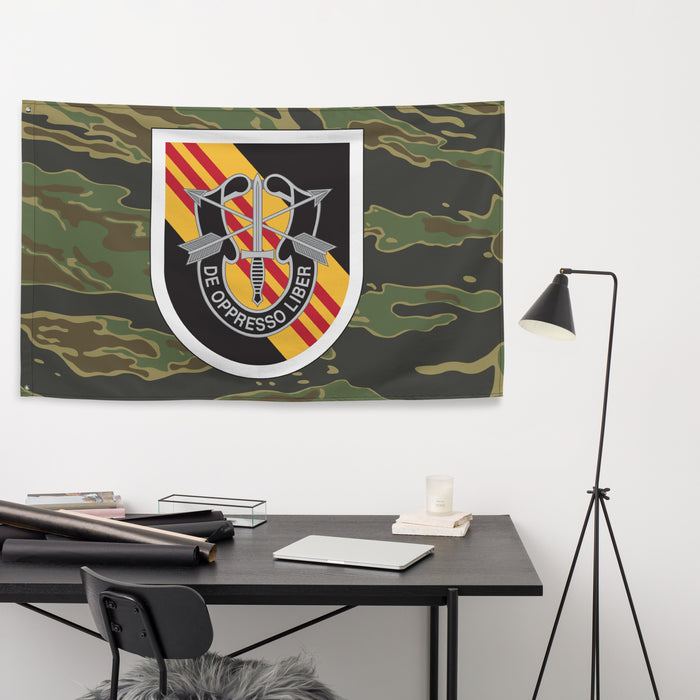5th Special Forces Group (5th SFG) Tiger Stripe Camo Flag Tactically Acquired   