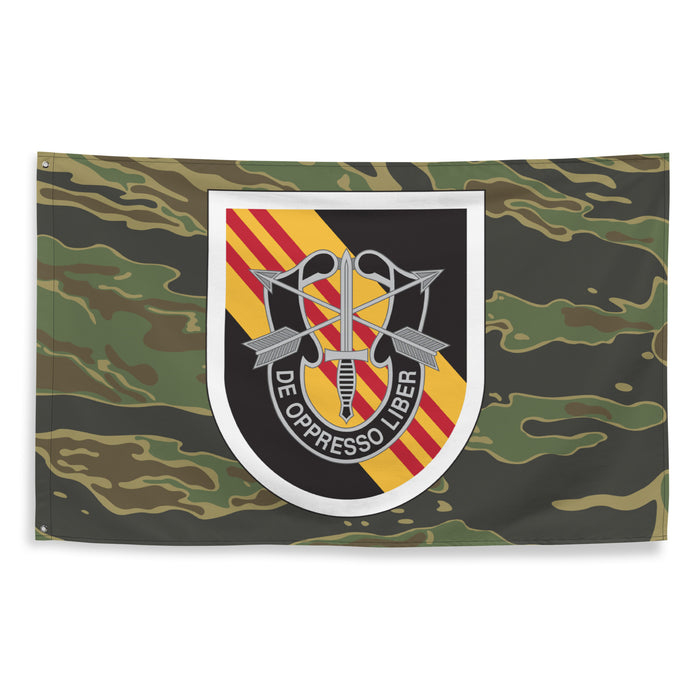 5th Special Forces Group (5th SFG) Tiger Stripe Camo Flag Tactically Acquired   