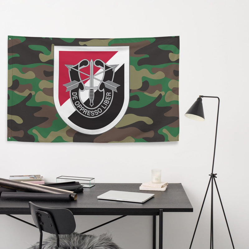 6th Special Forces Group (6th SFG) Woodland Camo Flag