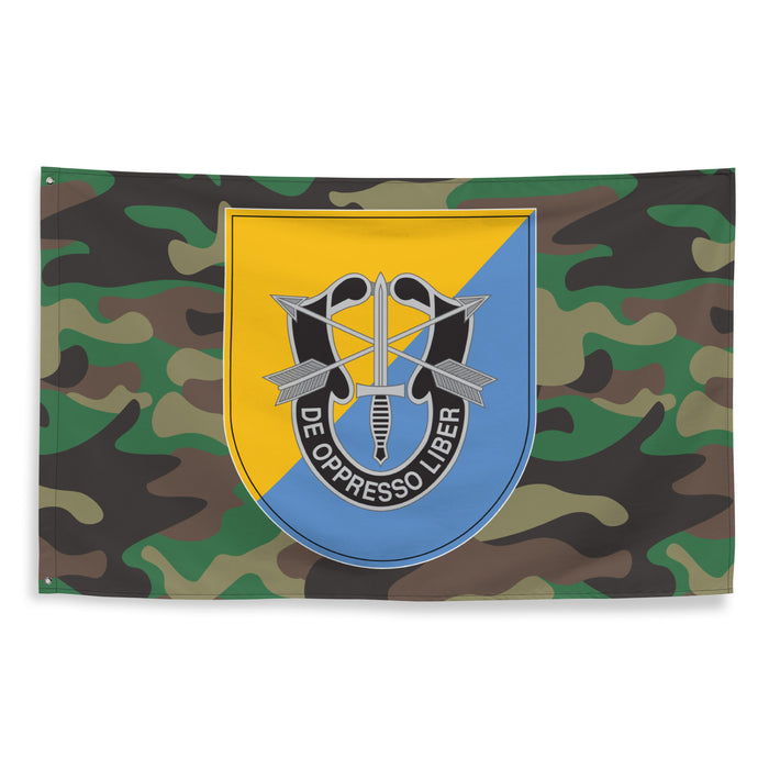 8th Special Forces Group (8th SFG) Woodland Camo Flag Tactically Acquired   