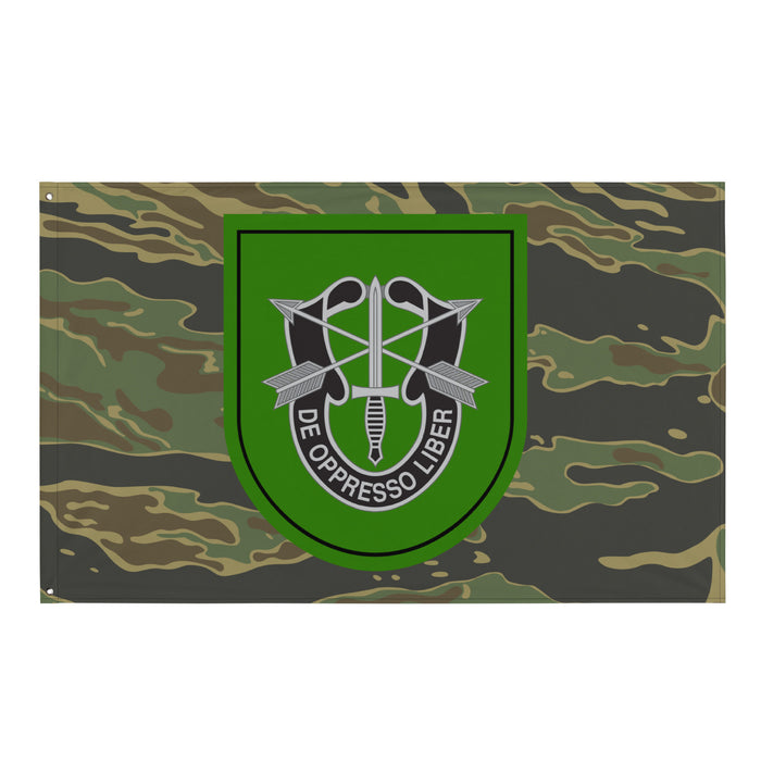 10th Special Forces Group (10th SFG) Tiger Stripe Camo Flag Tactically Acquired Default Title  