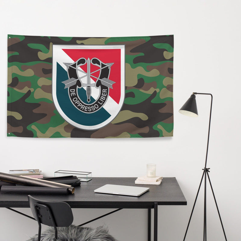 11th Special Forces Group (11th SFG) Woodland Camo Flag