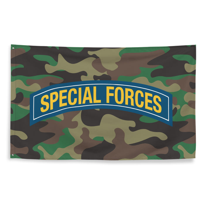 U.S. Army Special Forces Tab Woodland Camo Flag Tactically Acquired   