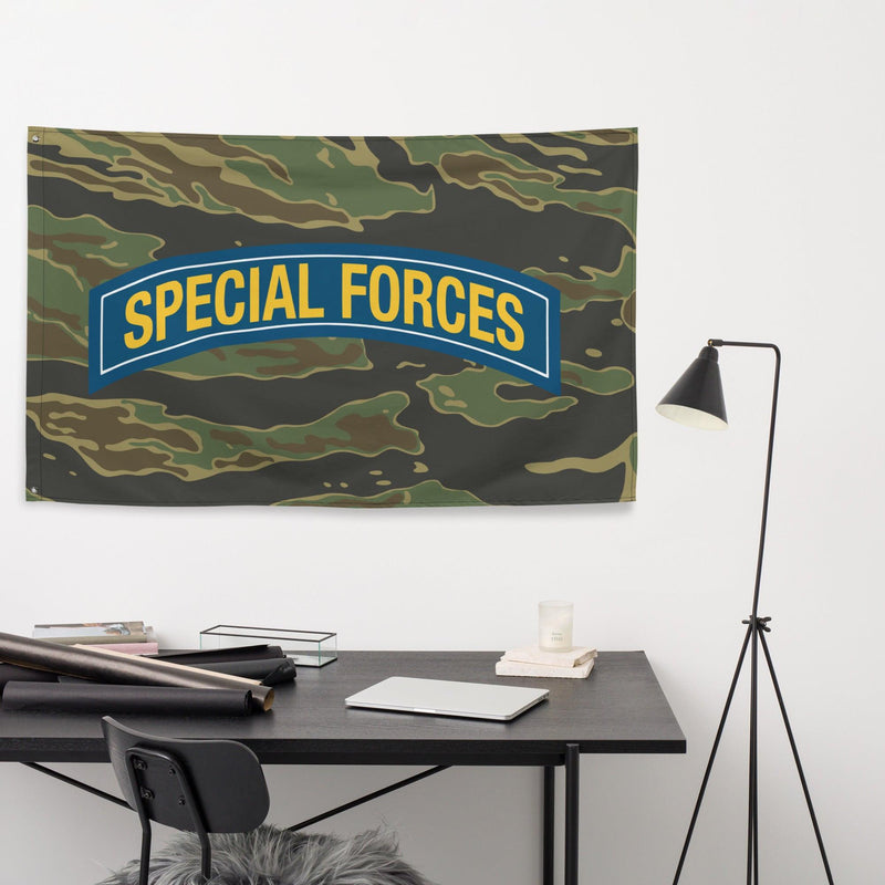 U.S. Army Special Forces Tab Tiger Stripe Camo Flag