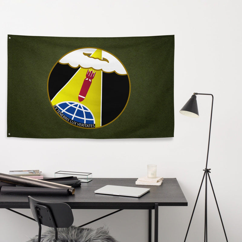 489th Bombardment Group Military Green Wall Flag