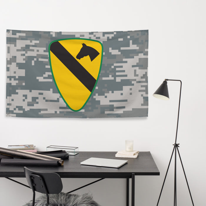 U.S. Army 1st Cavalry Division UCP Camo Flag Tactically Acquired   